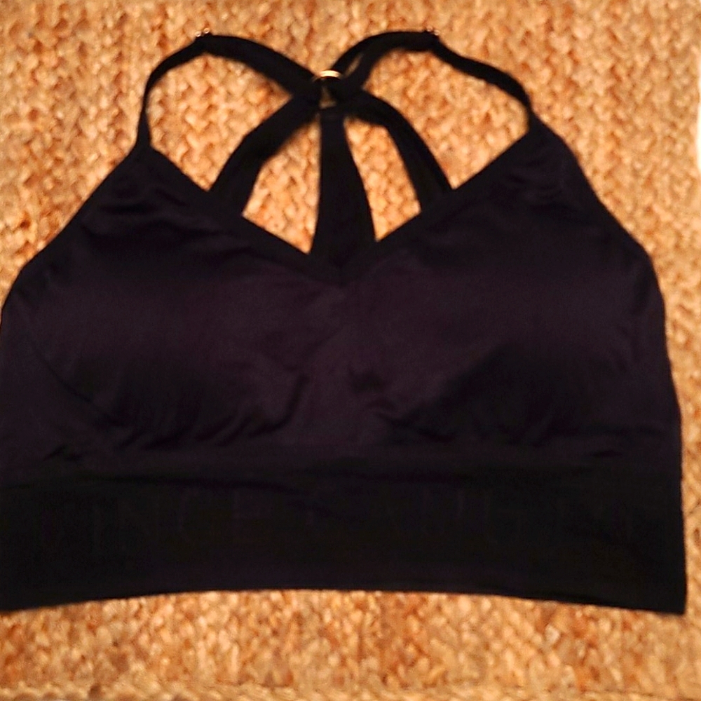 Vince Camuto sports bra